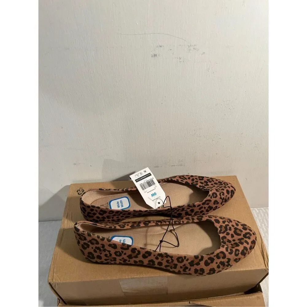 Time and Tru 9w animal print comfort flats shoes new